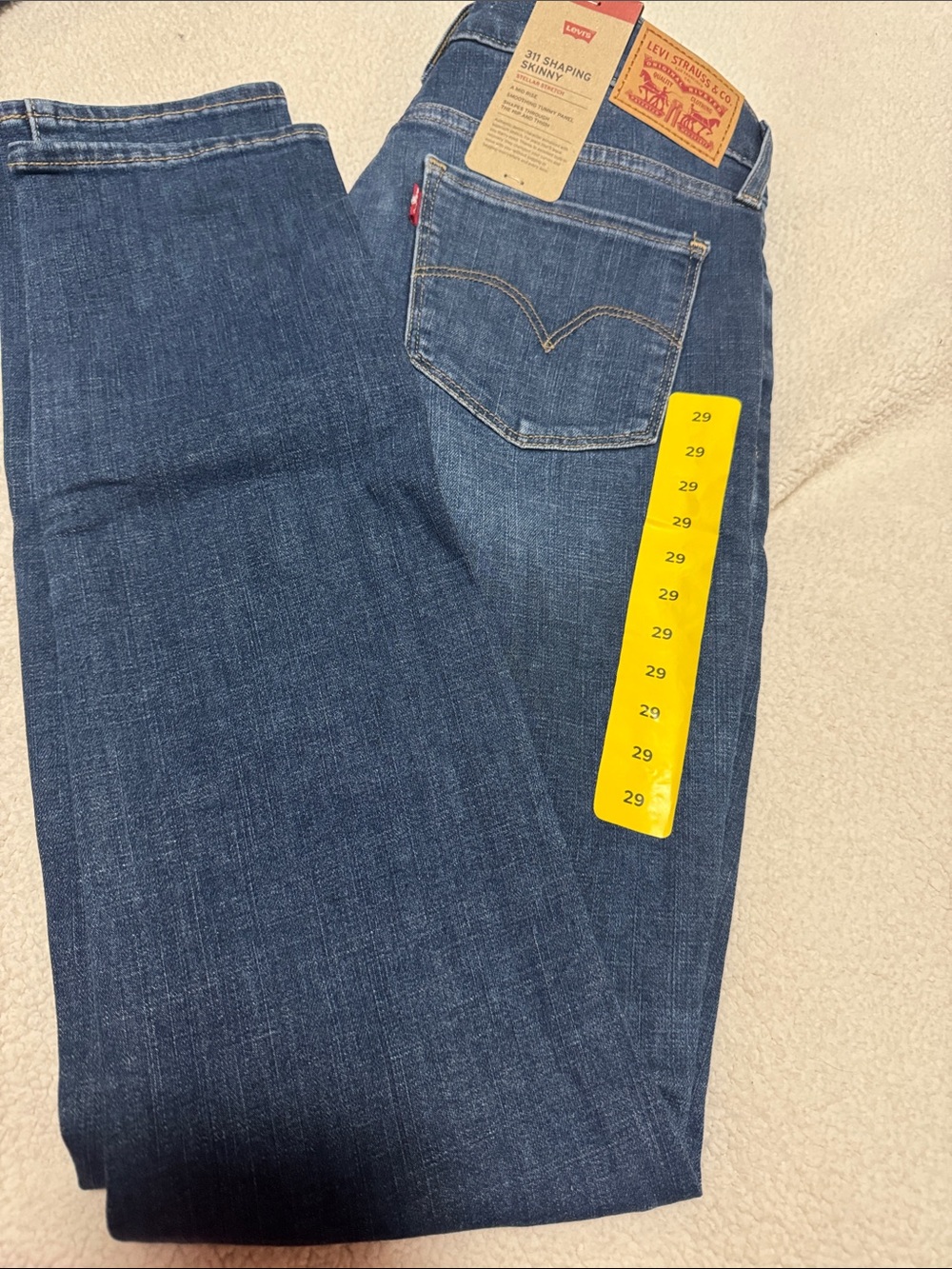 Levi's women’s Dark Blue Skinny Jeans